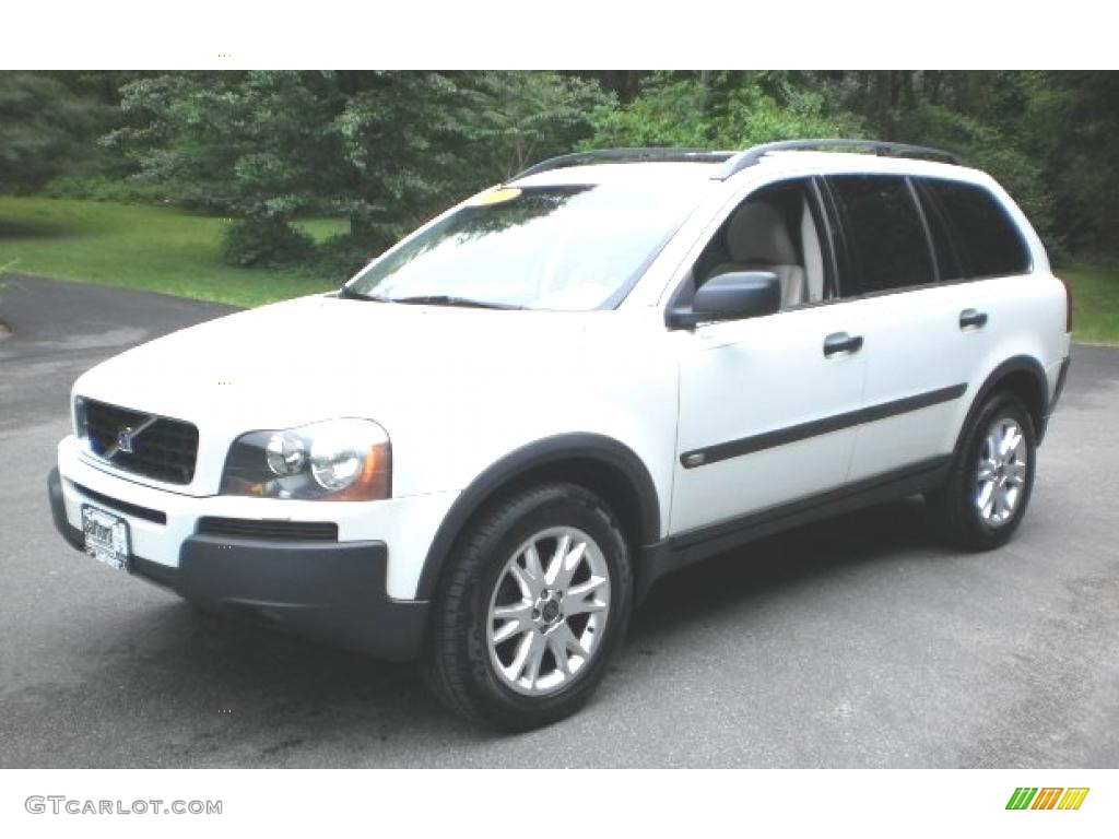 2004 XC90 T6 AWD - Ice White / Taupe/Light Taupe photo #1