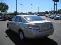 Sandy Beach Metallic - Camry LE Photo No. 3