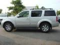 2008 Silver Lightning Nissan Pathfinder SE  photo #6