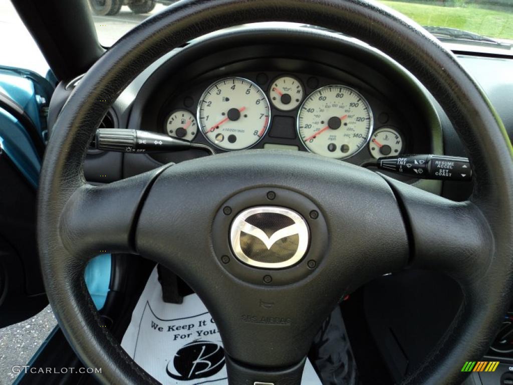 2002 Mazda MX-5 Miata Roadster Steering Wheel Photos