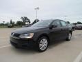 Black - Jetta SE Sedan Photo No. 1