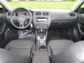Black - Jetta SE Sedan Photo No. 5