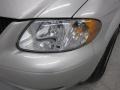 2002 Bright Silver Metallic Dodge Grand Caravan Sport  photo #10