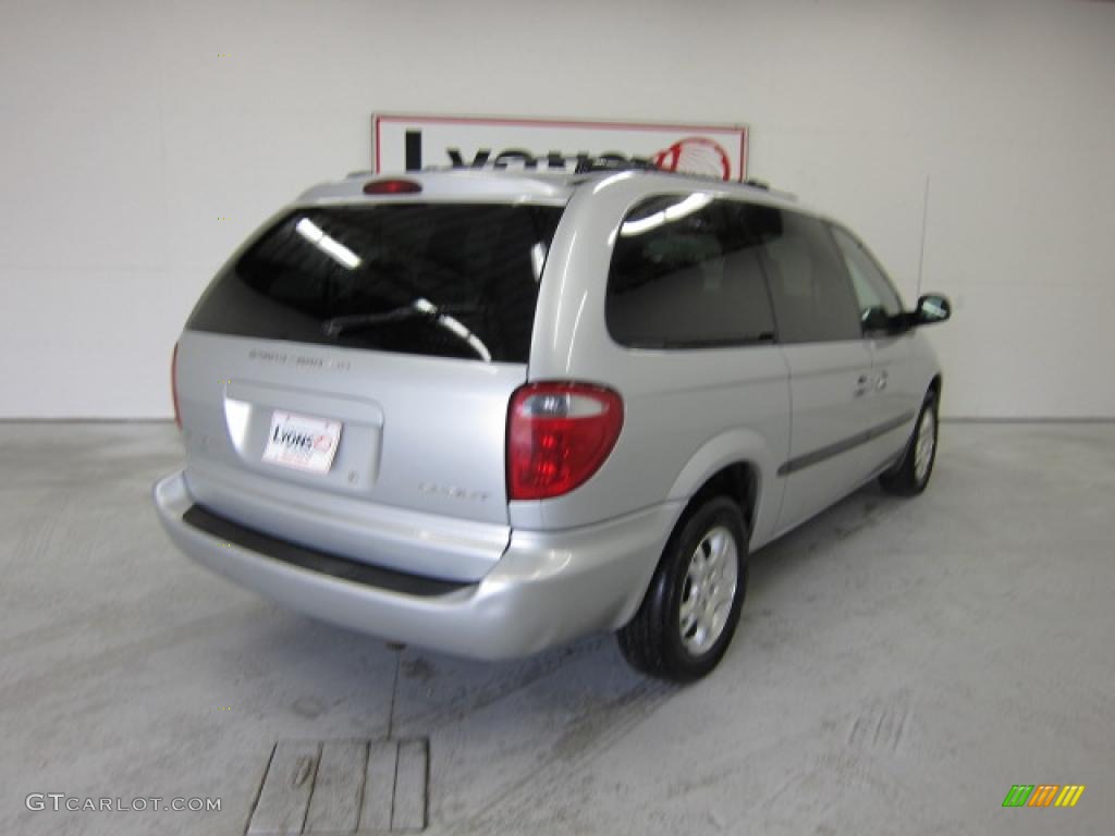 2002 Grand Caravan Sport - Bright Silver Metallic / Taupe photo #17