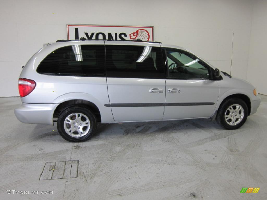 2002 Grand Caravan Sport - Bright Silver Metallic / Taupe photo #20