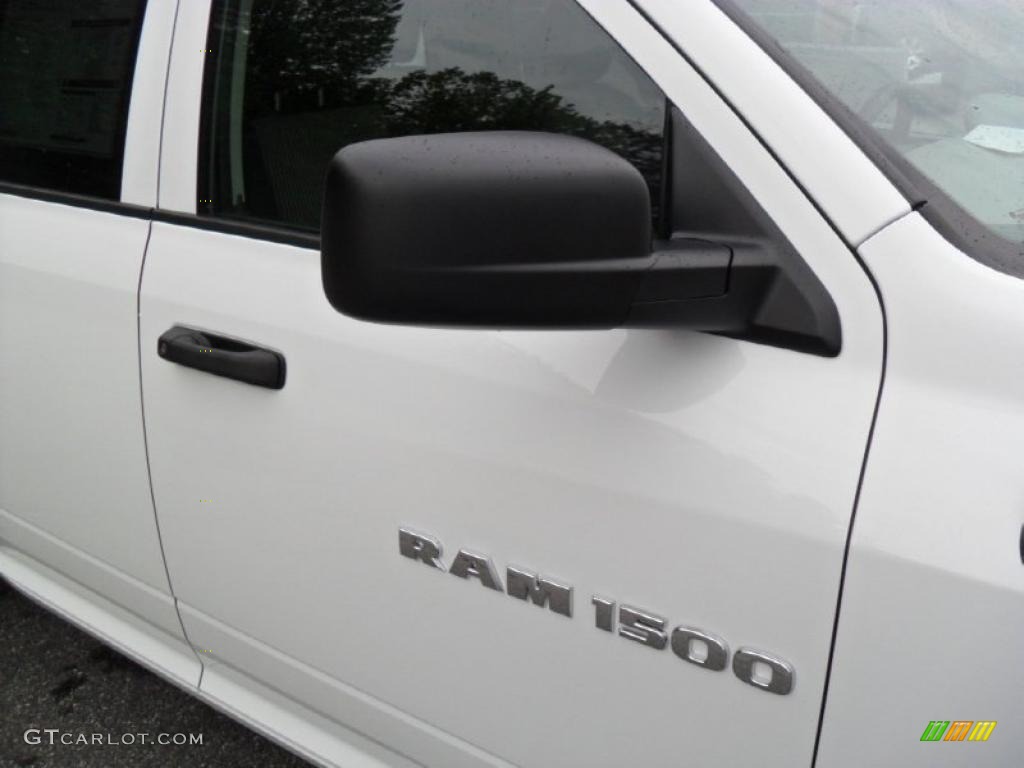 2011 Ram 1500 ST Quad Cab - Bright White / Dark Slate Gray/Medium Graystone photo #21