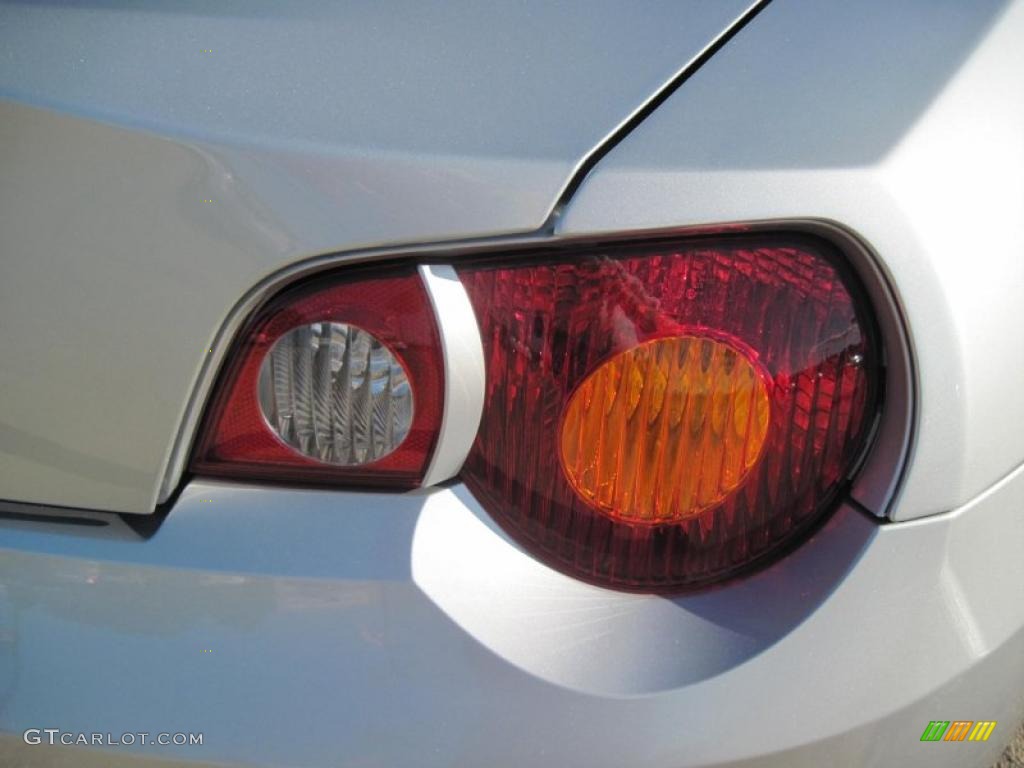 2003 Z4 2.5i Roadster - Titanium Silver Metallic / Black photo #12