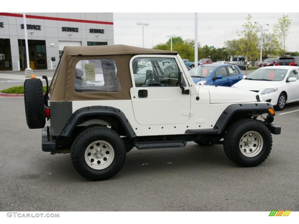 2001 Wrangler Sahara 4x4 - Stone White / Camel photo #2