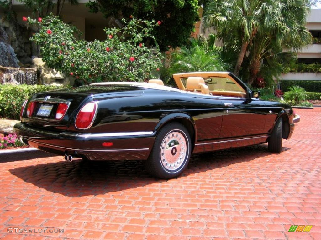 Black 2000 Rolls-Royce Corniche Standard Corniche Model Exterior Photo #49372304