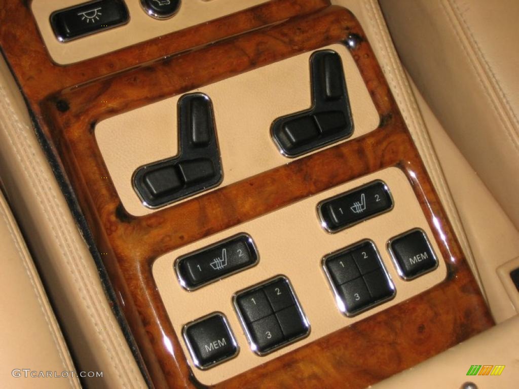 2000 Rolls-Royce Corniche Standard Corniche Model Controls Photo #49372811