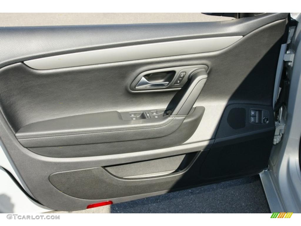2010 Volkswagen CC Sport Black Door Panel Photo #49373336