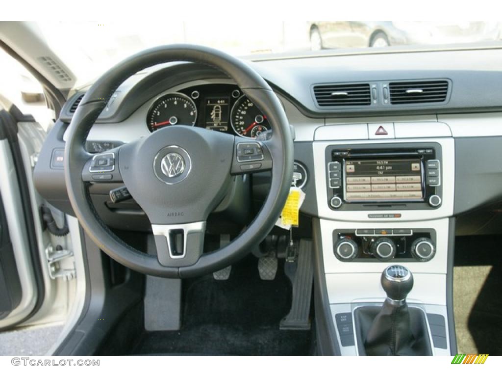 2010 Volkswagen CC Sport Black Dashboard Photo #49373432