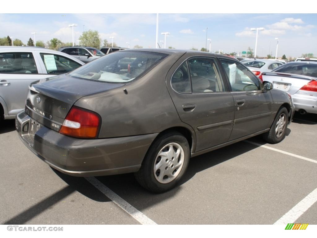 1998 Altima GXE - Autumn Copper Pearl Metallic / Tan photo #2