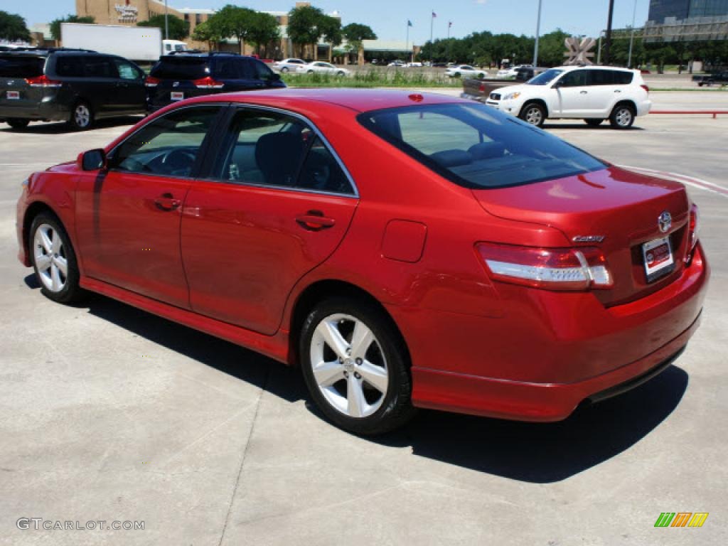 2010 Camry SE - Barcelona Red Metallic / Dark Charcoal photo #3