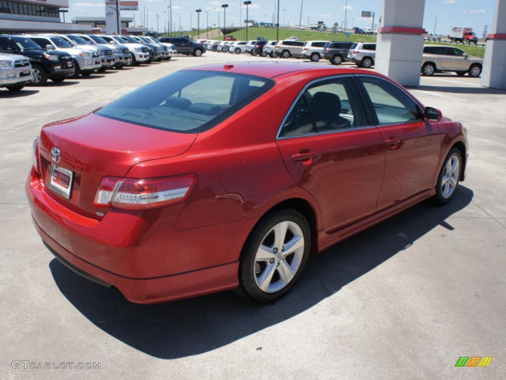2010 Camry SE - Barcelona Red Metallic / Dark Charcoal photo #4
