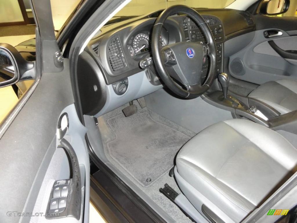 Charcoal Grey Interior 2003 Saab 9-3 Linear Sport Sedan Photo #49378487