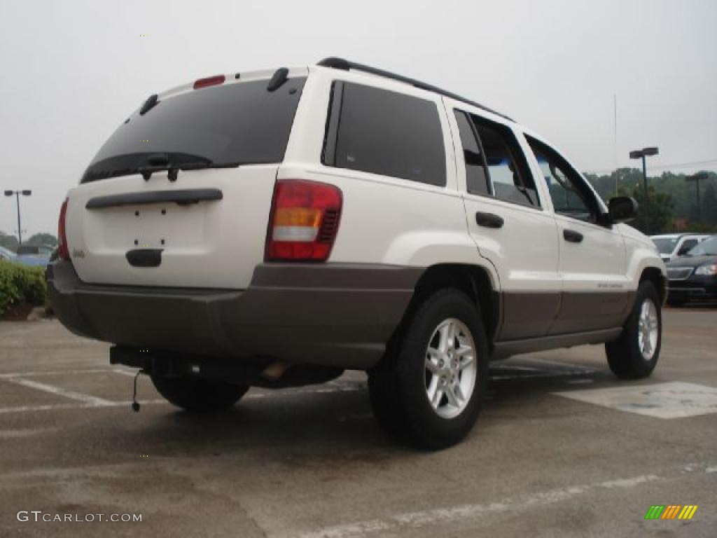 2003 Grand Cherokee Laredo - Stone White / Dark Slate Gray photo #3