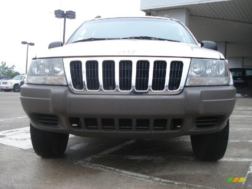 2003 Grand Cherokee Laredo - Stone White / Dark Slate Gray photo #8
