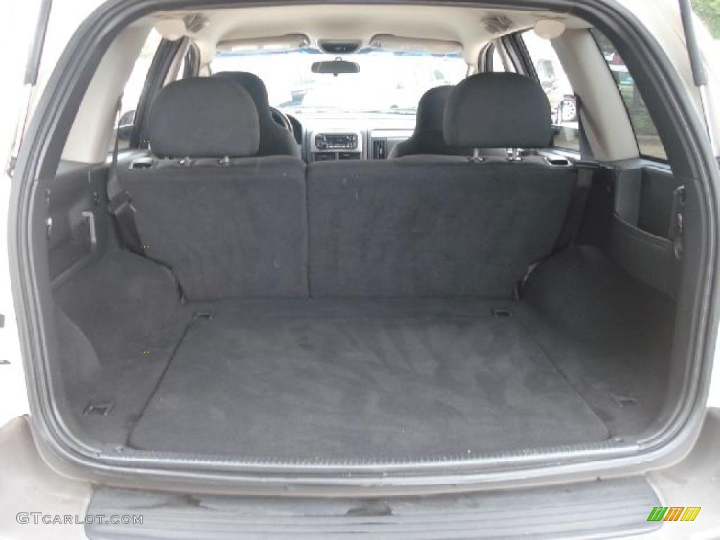 2003 Grand Cherokee Laredo - Stone White / Dark Slate Gray photo #13