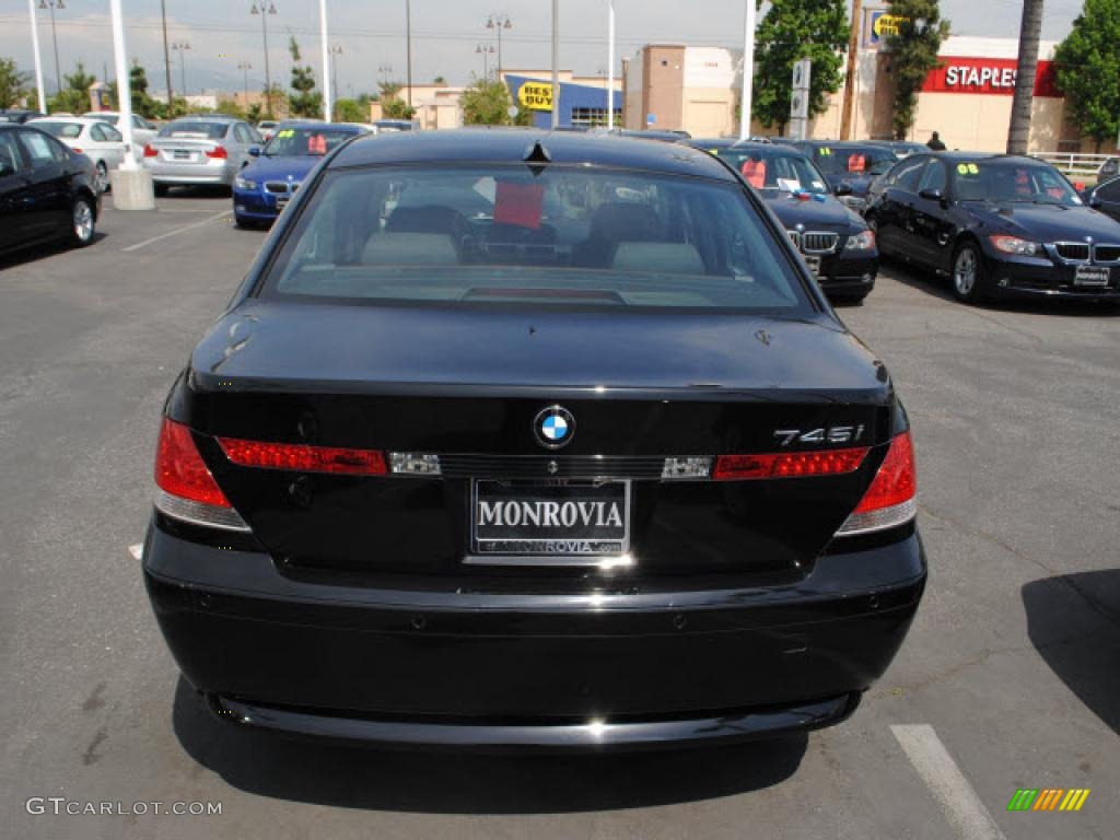 2005 7 Series 745i Sedan - Jet Black / Black/Black photo #9