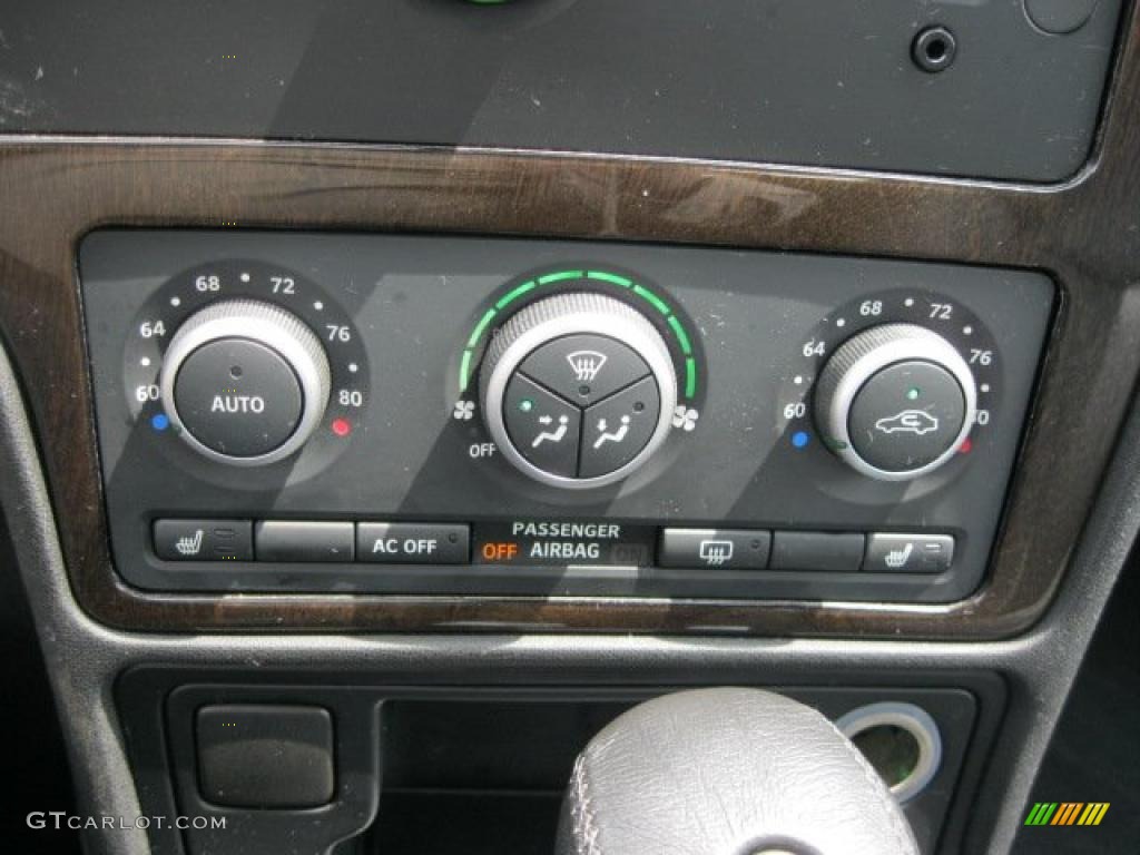2007 Saab 9-5 2.3T SportCombi Wagon Controls Photo #49383839