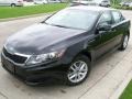 Ebony Black - Optima LX Photo No. 2