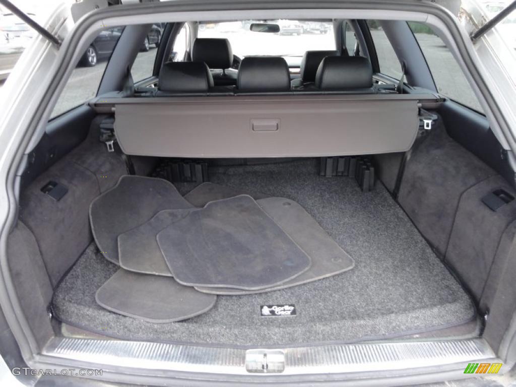 2001 Audi A6 2.8 quattro Avant Trunk Photo #49385790