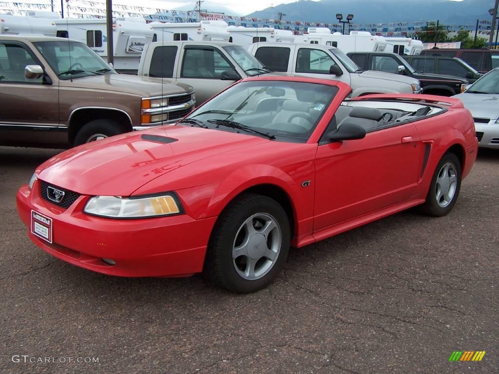 2000 Mustang GT Convertible - Performance Red / Medium Graphite photo #2