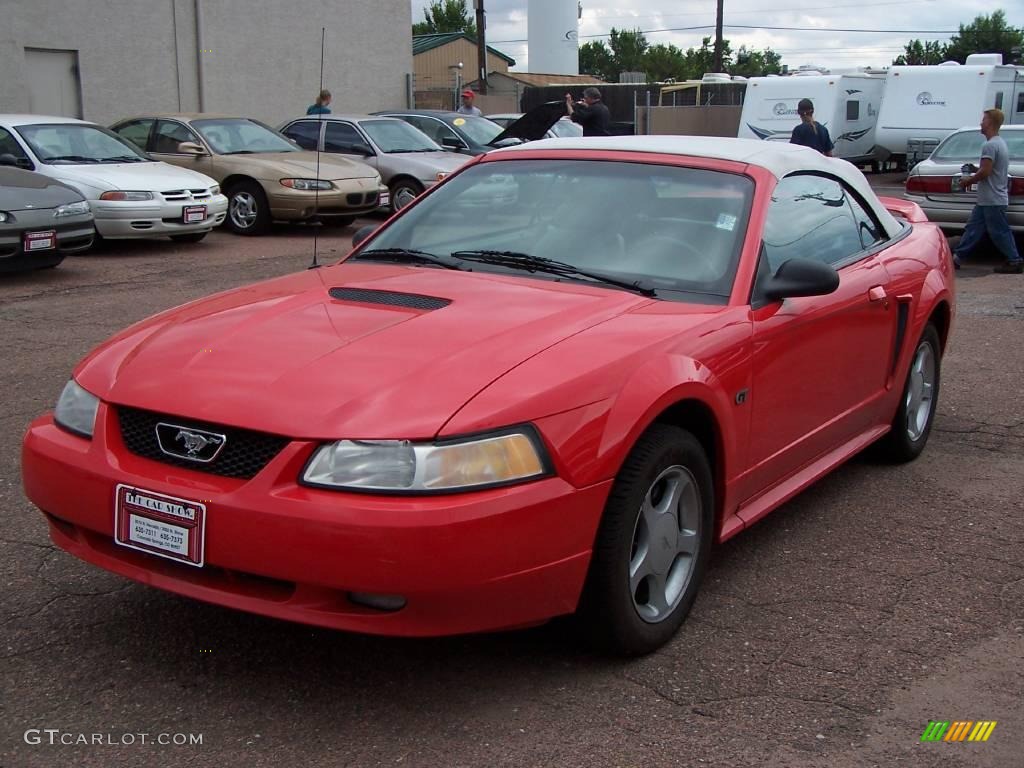 2000 Mustang GT Convertible - Performance Red / Medium Graphite photo #8