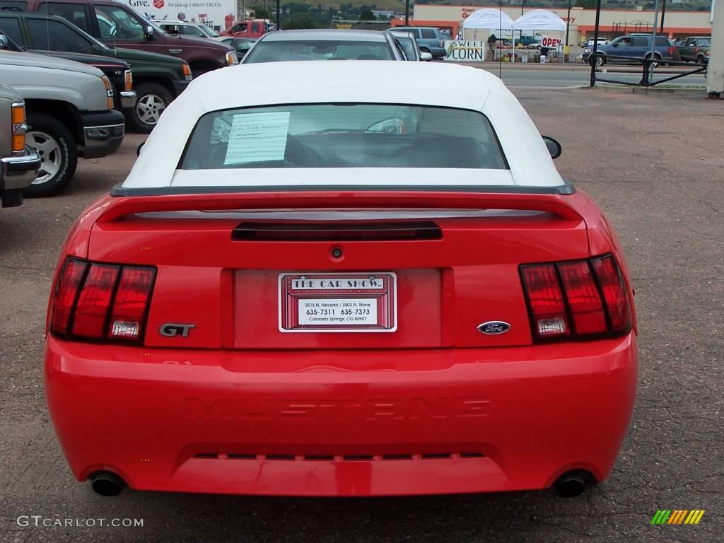 2000 Mustang GT Convertible - Performance Red / Medium Graphite photo #11