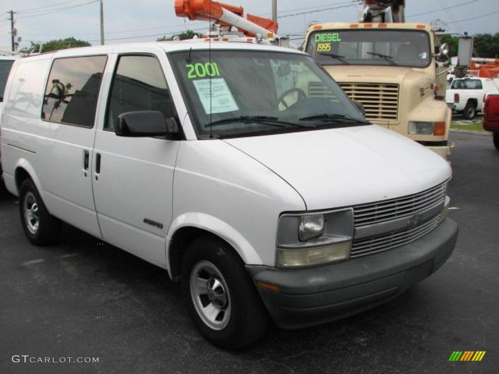 Ivory White Chevrolet Astro