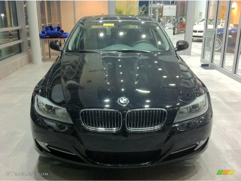 2011 3 Series 335i xDrive Sedan - Jet Black / Black photo #2