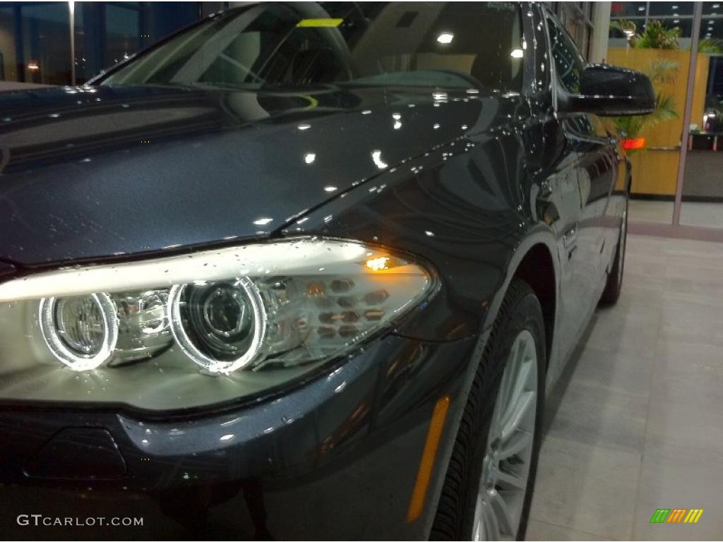 2011 5 Series 535i xDrive Sedan - Dark Graphite Metallic / Black photo #3