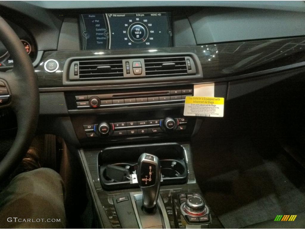 2011 5 Series 535i xDrive Sedan - Dark Graphite Metallic / Black photo #9