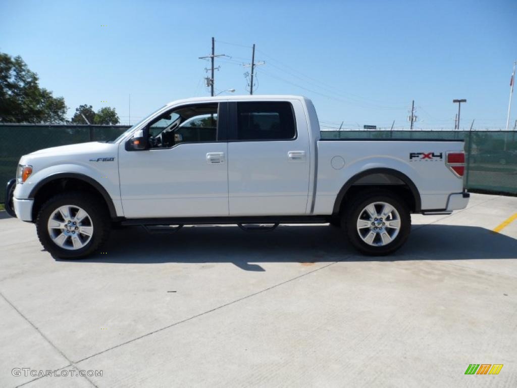 2010 F150 FX4 SuperCrew 4x4 - Oxford White / Black photo #6