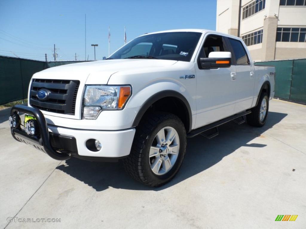 2010 F150 FX4 SuperCrew 4x4 - Oxford White / Black photo #7