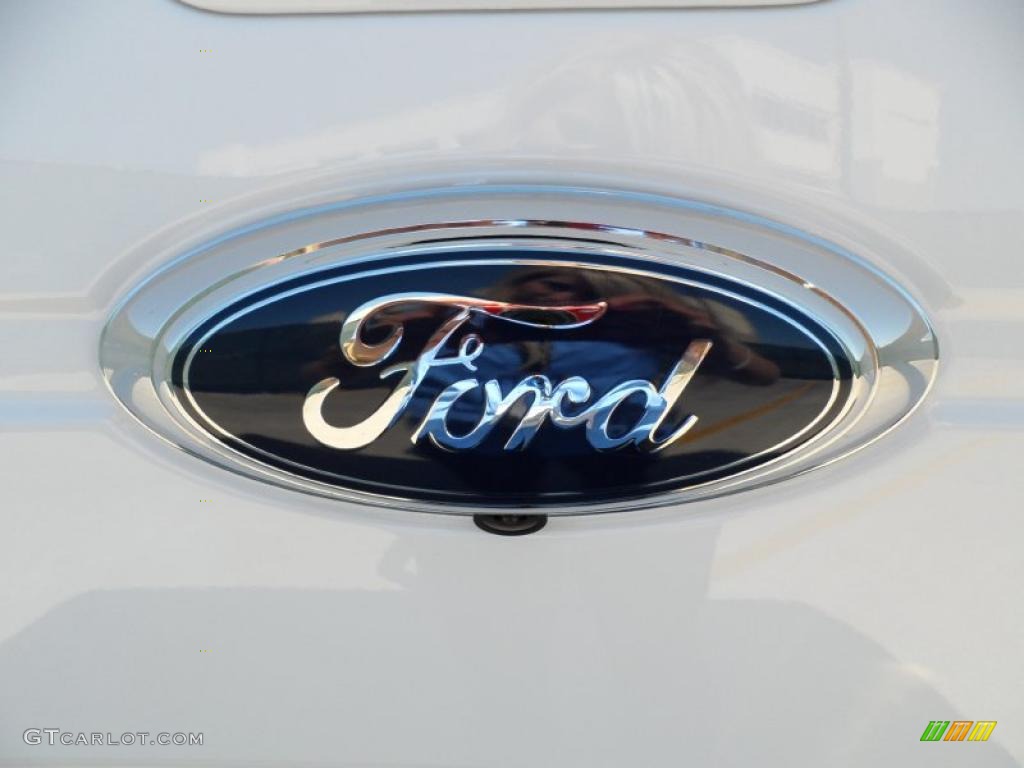 2010 F150 FX4 SuperCrew 4x4 - Oxford White / Black photo #25