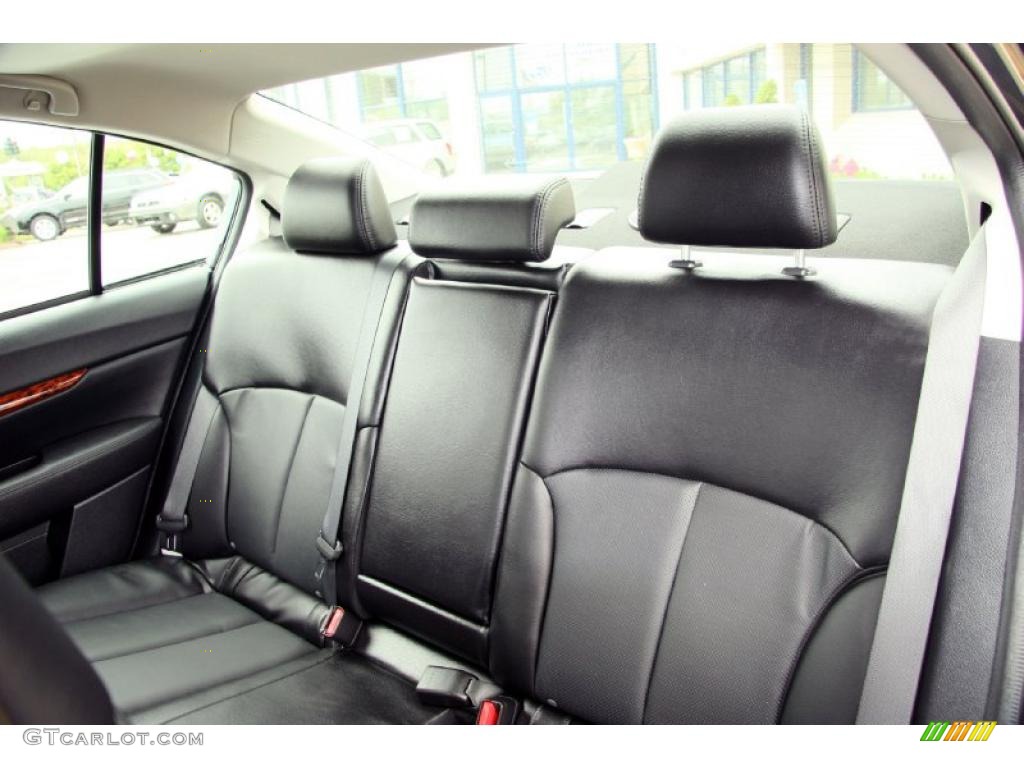 Off-Black Interior 2011 Subaru Legacy 2.5i Limited Photo #49394945