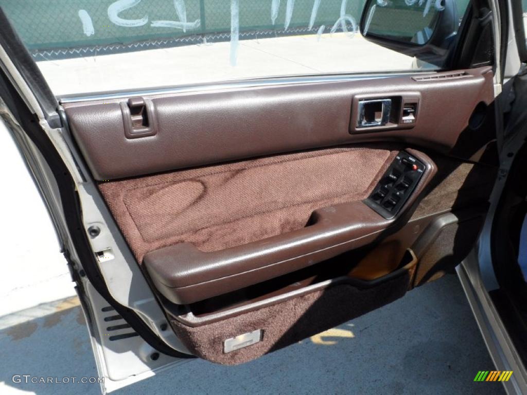 1987 Accord LXi Sedan - Champagne Beige Metallic / Burgundy photo #26