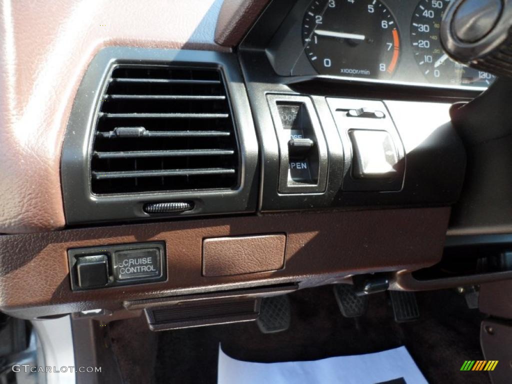 1987 Accord LXi Sedan - Champagne Beige Metallic / Burgundy photo #35