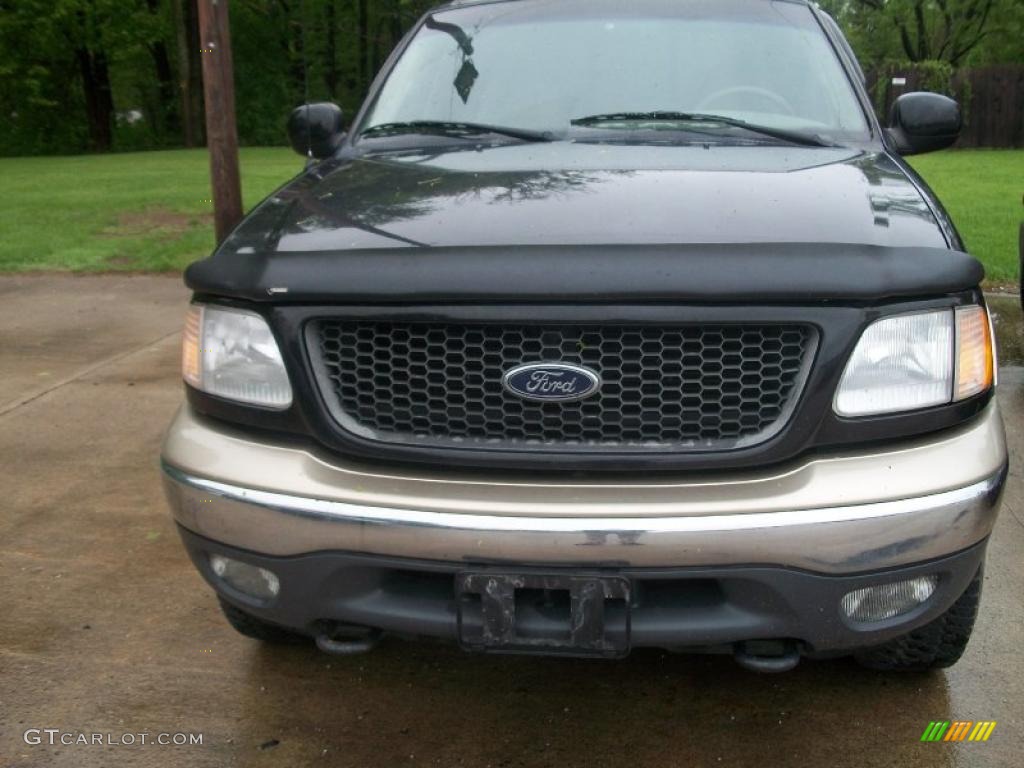 2000 F150 Lariat Extended Cab 4x4 - Black / Medium Parchment photo #2