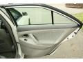 Super White - Camry LE Photo No. 20