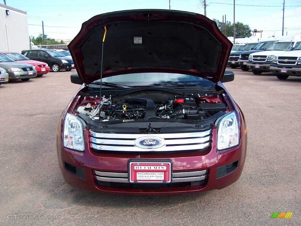 2007 Fusion S - Merlot Metallic / Light Stone photo #41