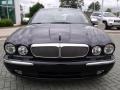 Ebony Black - XJ XJ8 L Photo No. 8