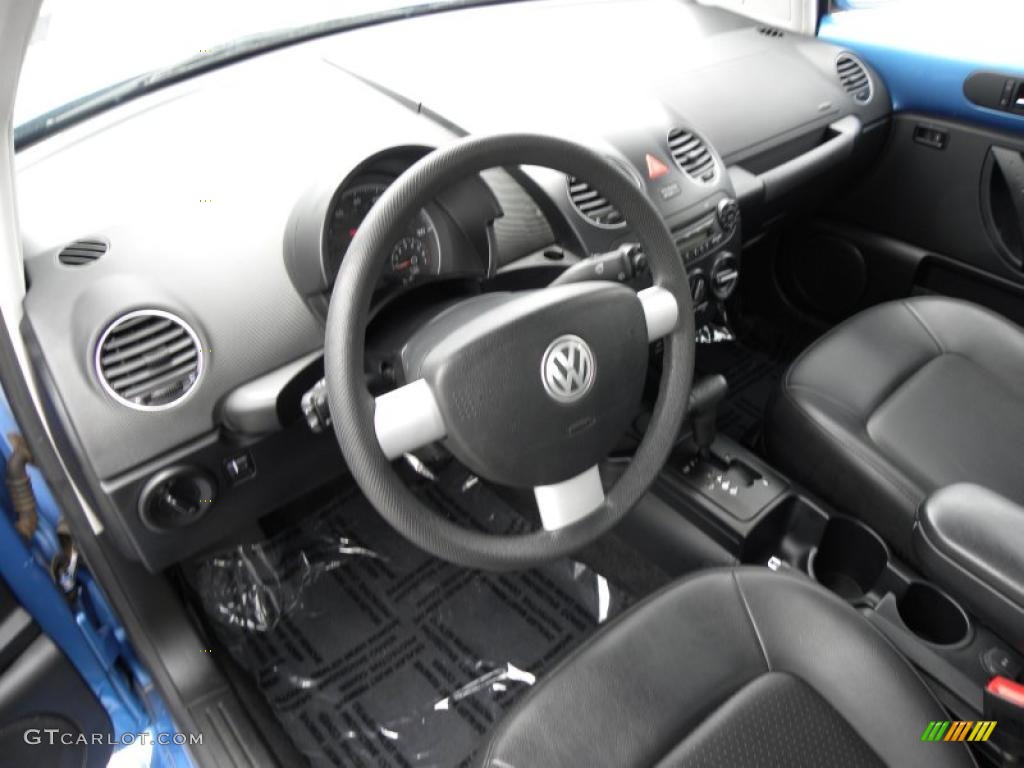 Black Interior 2010 Volkswagen New Beetle 2.5 Coupe Photo #49400981