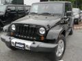 Black - Wrangler Unlimited Sahara 4x4 Photo No. 4