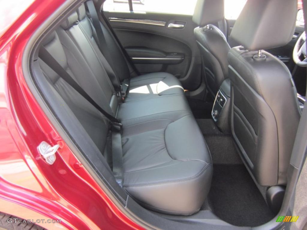 Black Interior 2011 Chrysler 300 Limited Photo #49402802