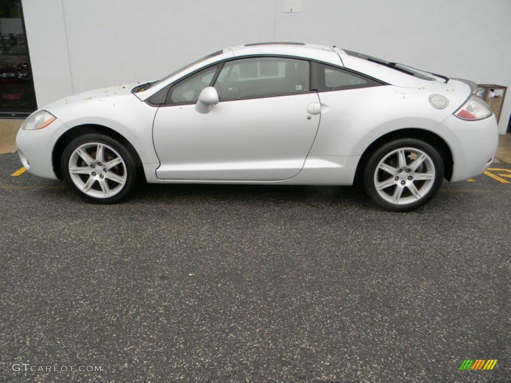 Frost White Pearl 2006 Mitsubishi Eclipse GT Coupe Exterior Photo #49403348