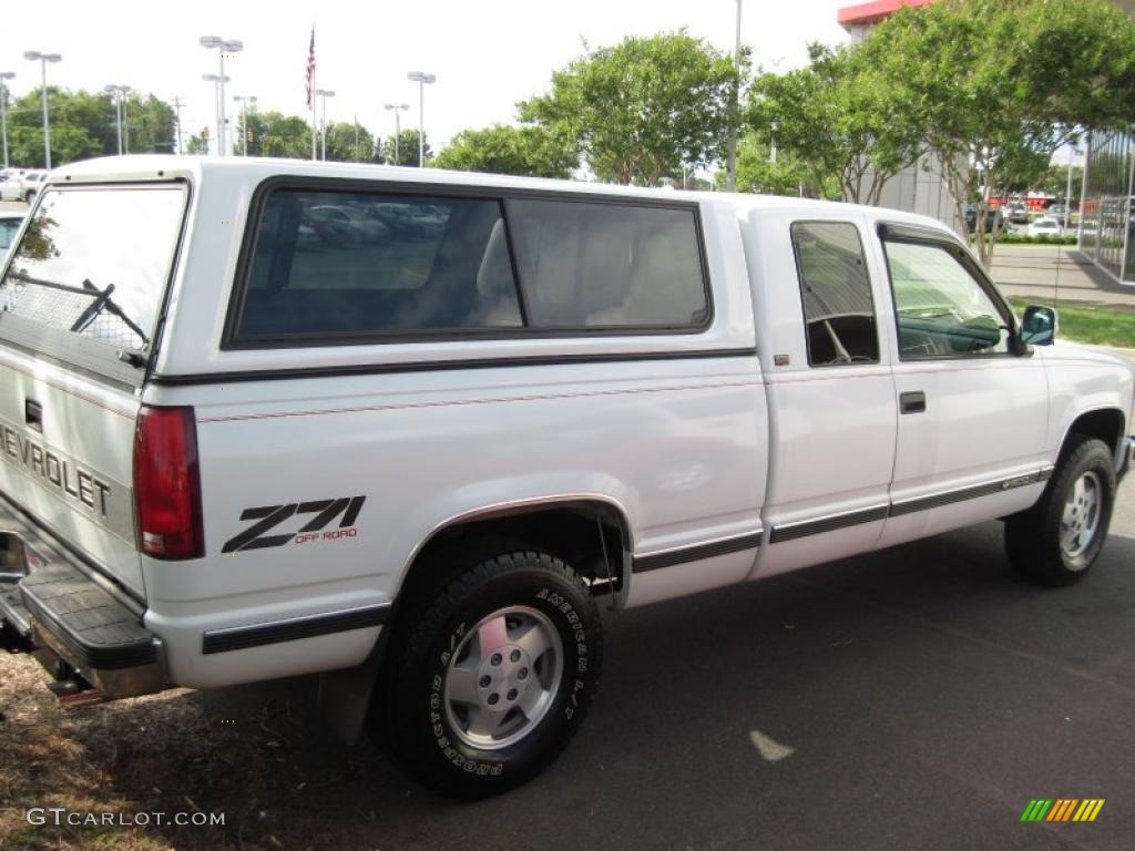 1994 C/K K1500 Z71 Extended Cab 4x4 - White / Red photo #4