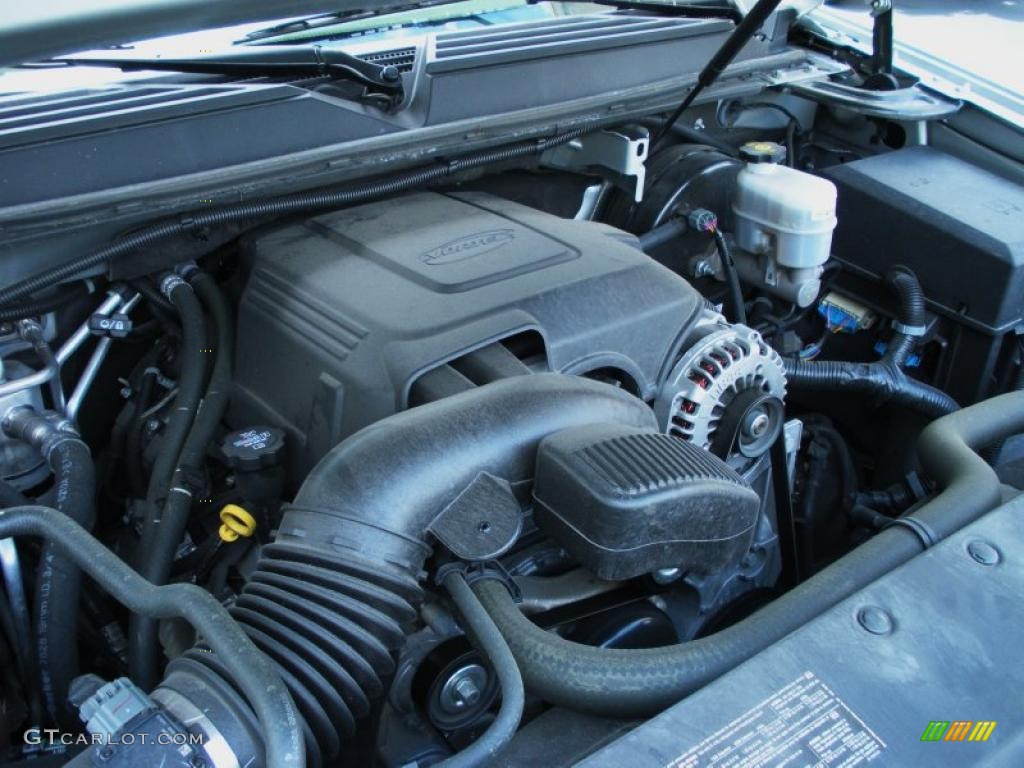 2010 Cadillac Escalade Standard Escalade Model Engine Photos